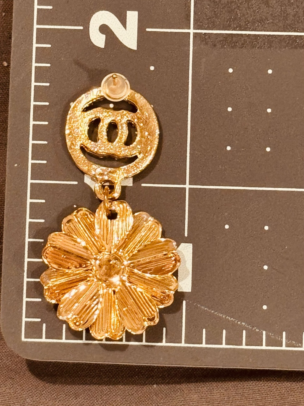 NWT Blossom Crystal Monogram Flower Drop Earrings Silver Tone - Picture 3 of 6